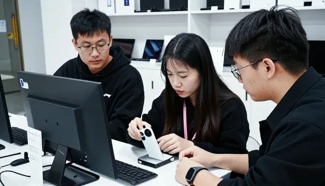 上海许配利翁供应链管理有限公司解析电子产品销售的发展趋势